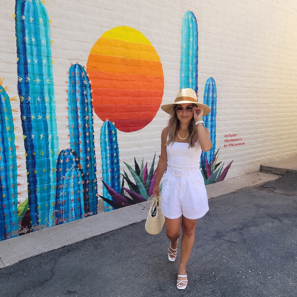 Meet your Posher, Alyssa